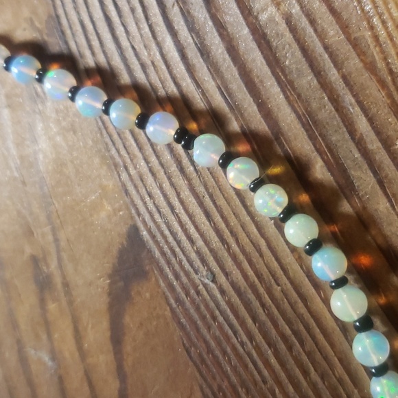 Rare Ethiopian opal choker - Picture 8 of 11